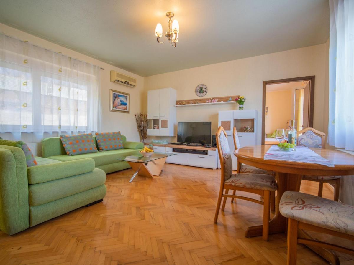 Holiday Home Nikolina By Interhome Laurana Esterno foto